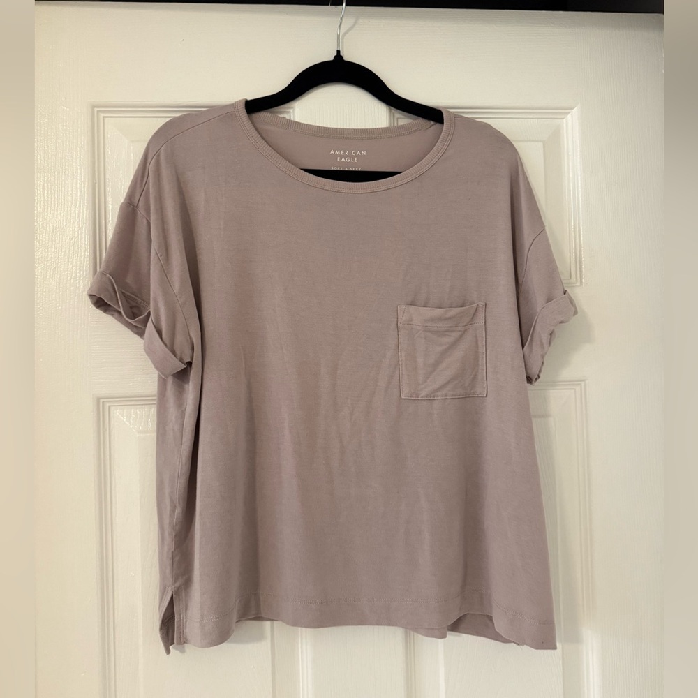 NWOT American Eagle Soft & Sexy Tee